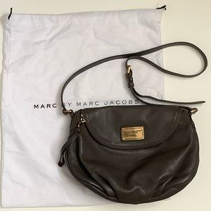 Pre-owned Marc Jacobs Natasha Classic Q Pebble Leather Crossbody Bag Medium